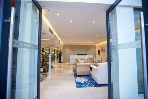 Hotel Americano