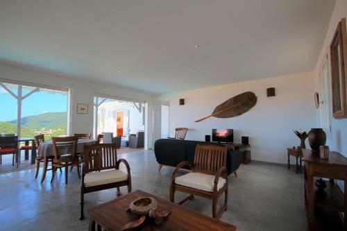 Villa Infiniti Swimming Pool Mqaa08