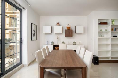 Belmonte Heights - Luxury 3 Bedroom Apartment