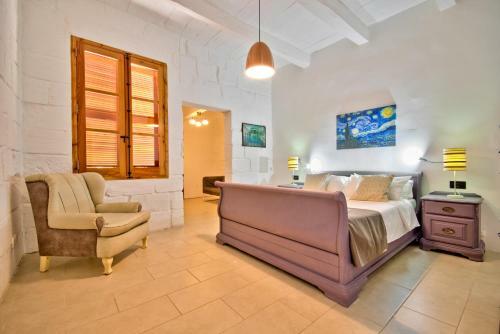 Holiday Pool House St Julians