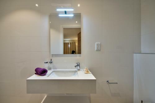 Spinola Park - Duplex Top Floor Apartment With Terrace
