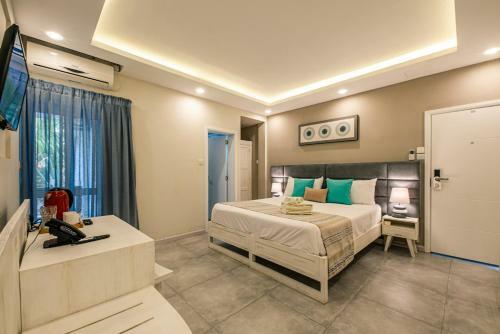 Seastar Hotel