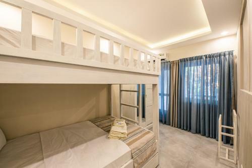 Seastar Hotel