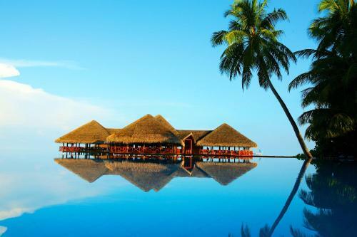 Hotel Medhufushi Island Resort