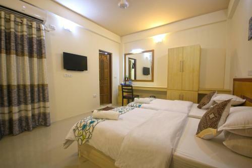 Hotel Mehel Holiday Home