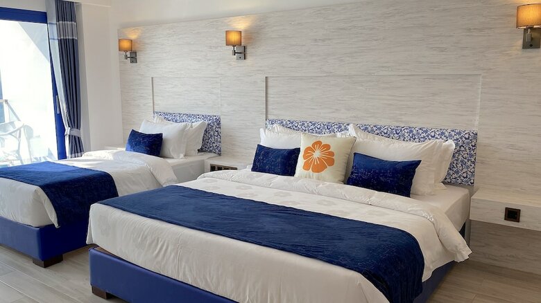 Hotel Kaani Palm Beach