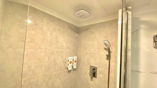 Hotel Kaani Palm Beach