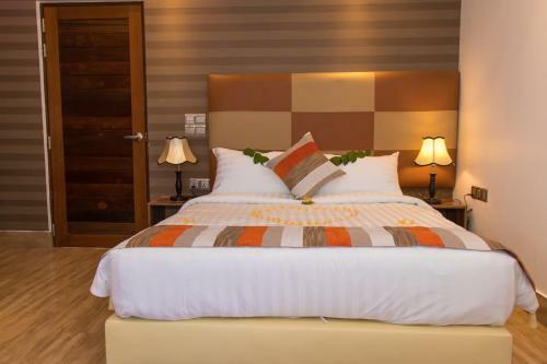 Rosy Villa Hotel