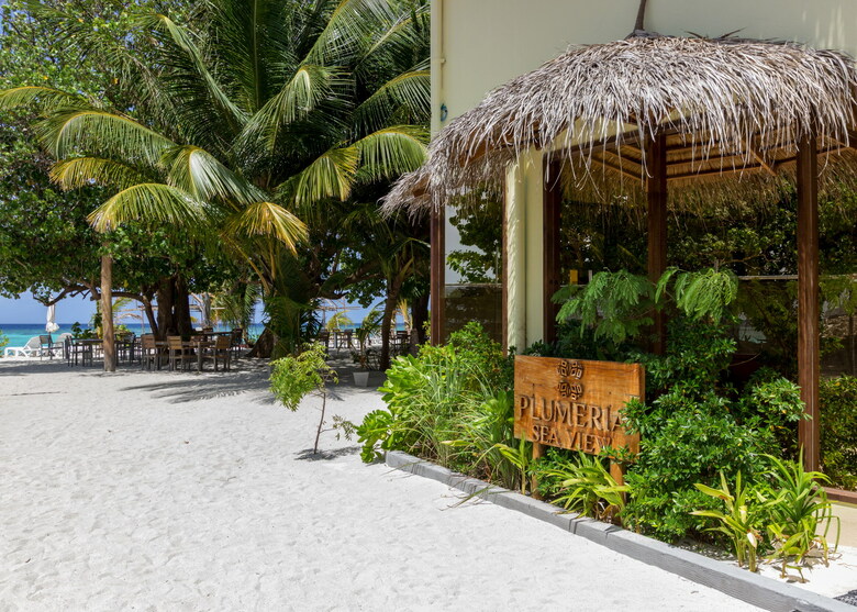 Hostal Plumeria Maldives