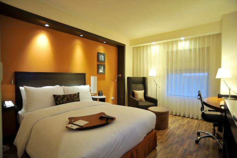 Hotel Hampton By Hilton Vadodara-alkapuri