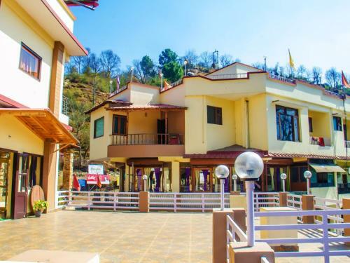Hotel Shivalik River Retreat