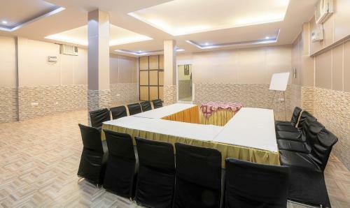 Hotel Grand Legacy