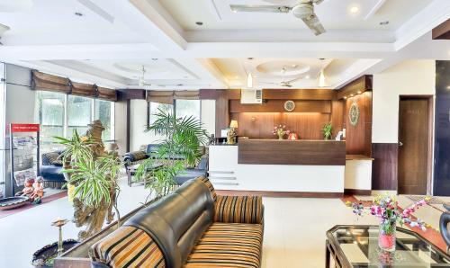 Hotel Grand Legacy