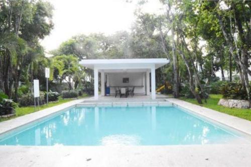 Rooms Near The Beach