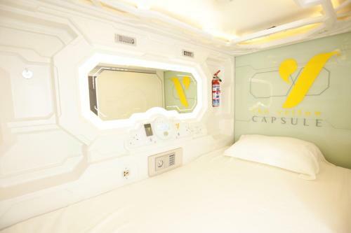 Hotel The Yellow Capsule Experience