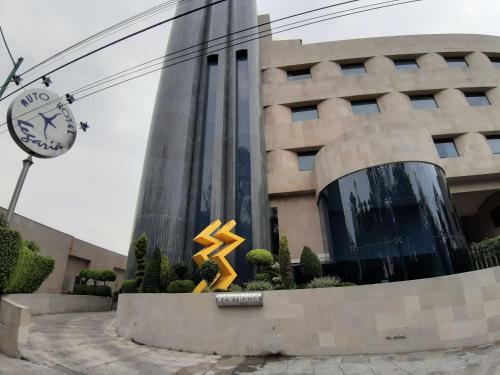 Auto Hotel Legaria