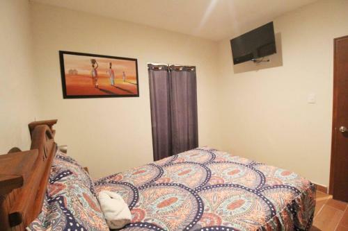 Pretty & Comfy Hotel Room