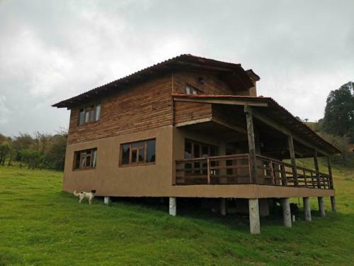 Caba�as Colinas de San Nicanor