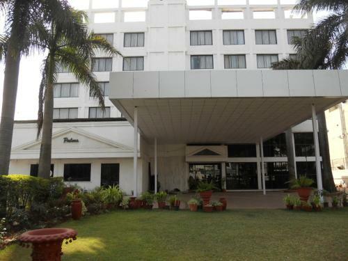 Hotel Quality Inn Regency, Nashik