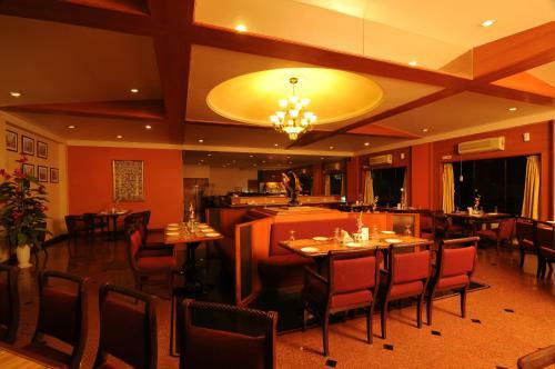 Hotel Quality Inn Regency, Nashik