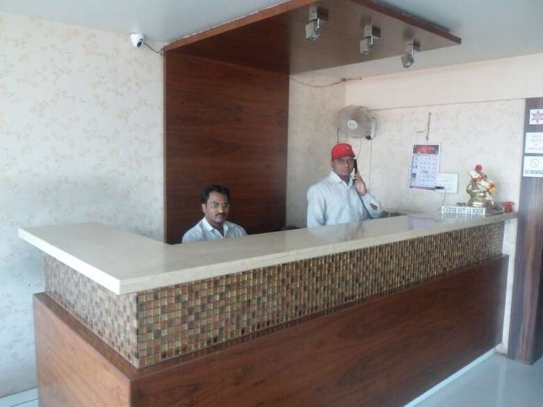 Hotel Rajmahal