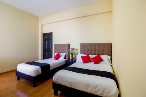 Hotel Capital O Ecohabit Monterrey