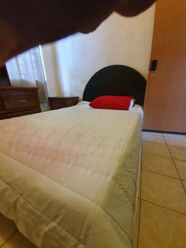 Hotel Hostal Hk