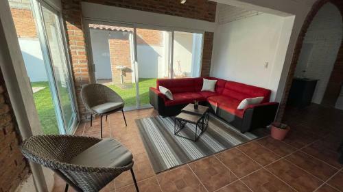 Fabulous Rustic House With Pool Just 6 Blocks From The Beach