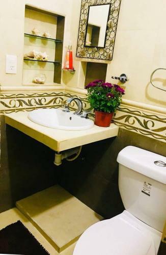 Bugambilias -private Balcony Room 10 Min In Beach!