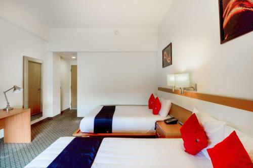 Capital O Hotel Herederos
