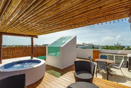Apartamento Bamboo Penthouse W Private Jacuzzi
