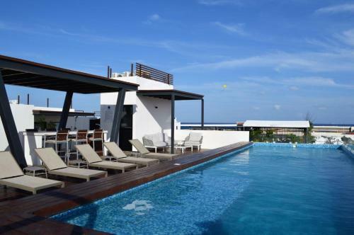 Luxurious And New 2 Bedroom Apartment With Private Jacuzzi