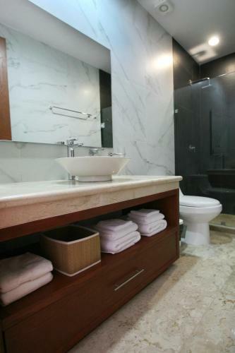 Apartamento Ideal Location Steps From The Beach