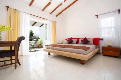 3bd 3bth Gorgeous Modern Villa Mins From Beach Wifi And Pool By Mint