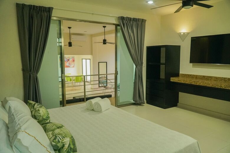 Casa Kaoba Hotel & Suites