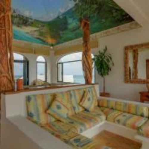 Gated Resort Villa With Private Pool & Spa