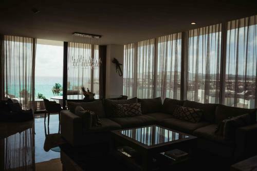 Apartamento Luxury & Exclusive Ocean View Ph With Private Jacuzzi