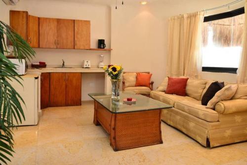 Apartamento Studio W/ Rooftop Palapa, Steps To Beach & 5th!