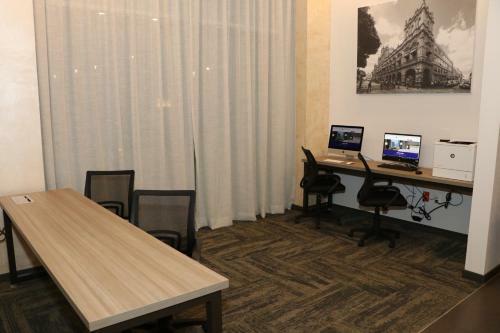 Hotel Hampton Inn & Suites By Hilton Puebla