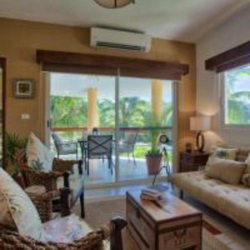 Condo With Pool, Beach Access/full Hotel Services!