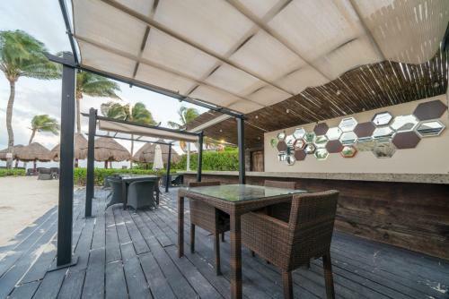 Apartamento Penthouse Ph 10 - Beachfront - At Elements Condos