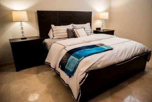 Cascadas de Pedregal 711 3 Br By Casago