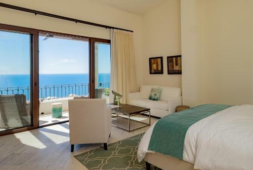 Pedregal Villa With Ocean Views, Casa Stella