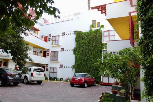 Hotel Suites Tg