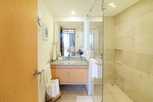 Majestic Views And Perfect Location! Shared Pool & Jacuzzi