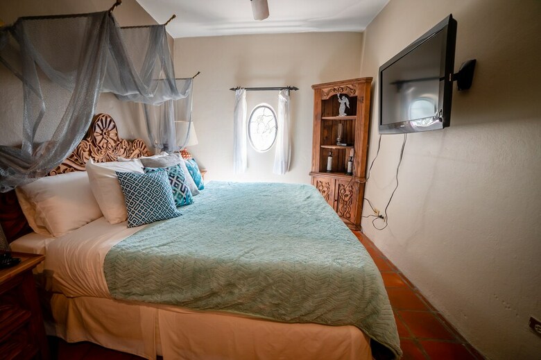 Charming Villas By Casa Holistic B&B