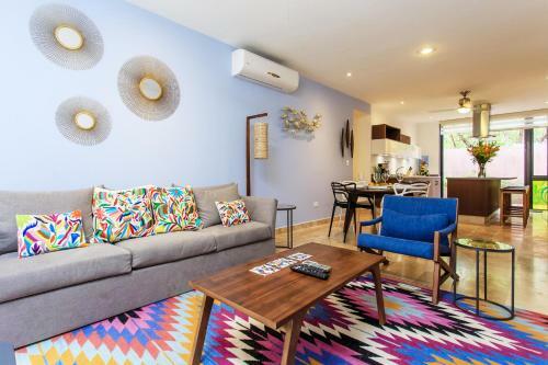 Explore Tulum Area By Bike! Colourful Condo W/pool