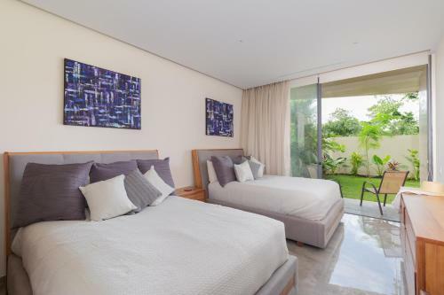 Marvelous Apartment With Unique Pool And Extraordinary Amenities