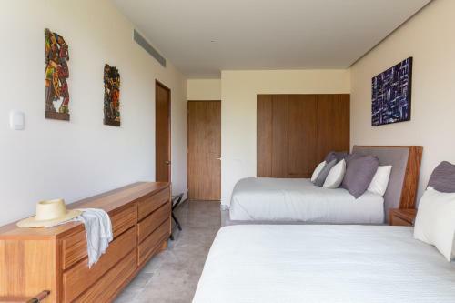 Marvelous Apartment With Unique Pool And Extraordinary Amenities