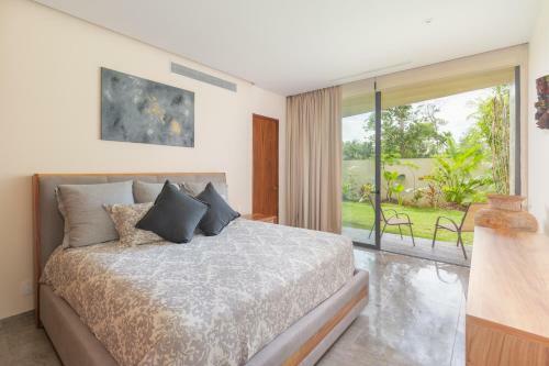 Marvelous Apartment With Unique Pool And Extraordinary Amenities